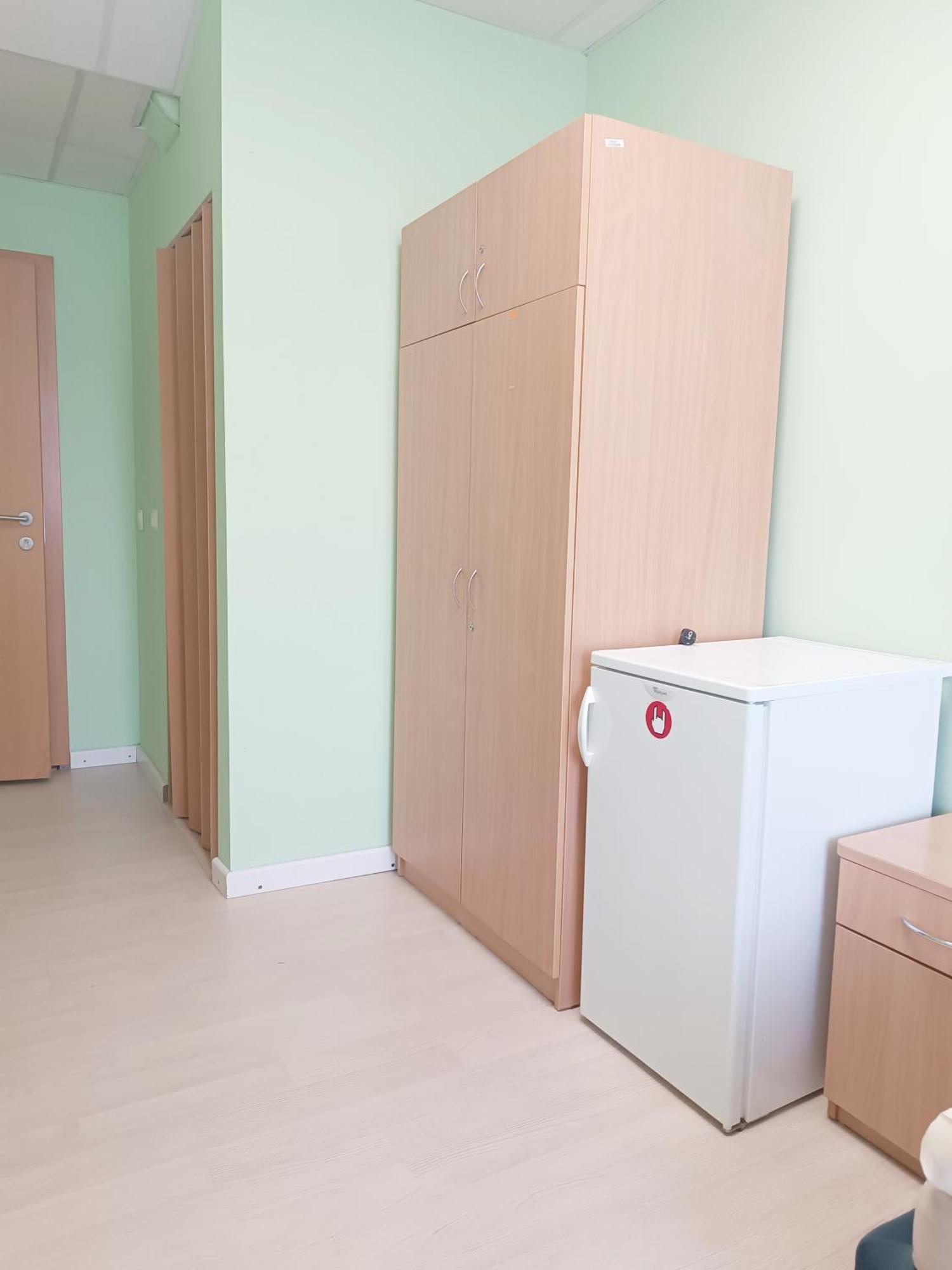 Hostel Krosnienska 12 Жельона Гора Екстериор снимка