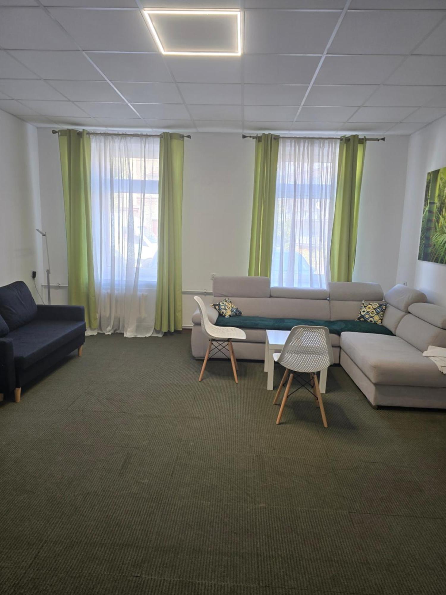 Hostel Krosnienska 12 Жельона Гора Екстериор снимка